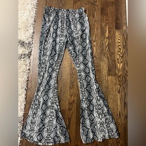 shein flared pants!!